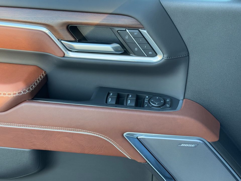 2024 GMC Sierra 3500HD Denali Ultimate