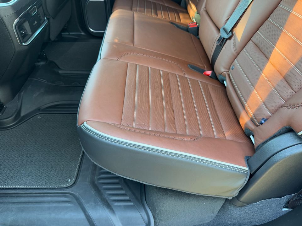 2024 GMC Sierra 3500HD Denali Ultimate