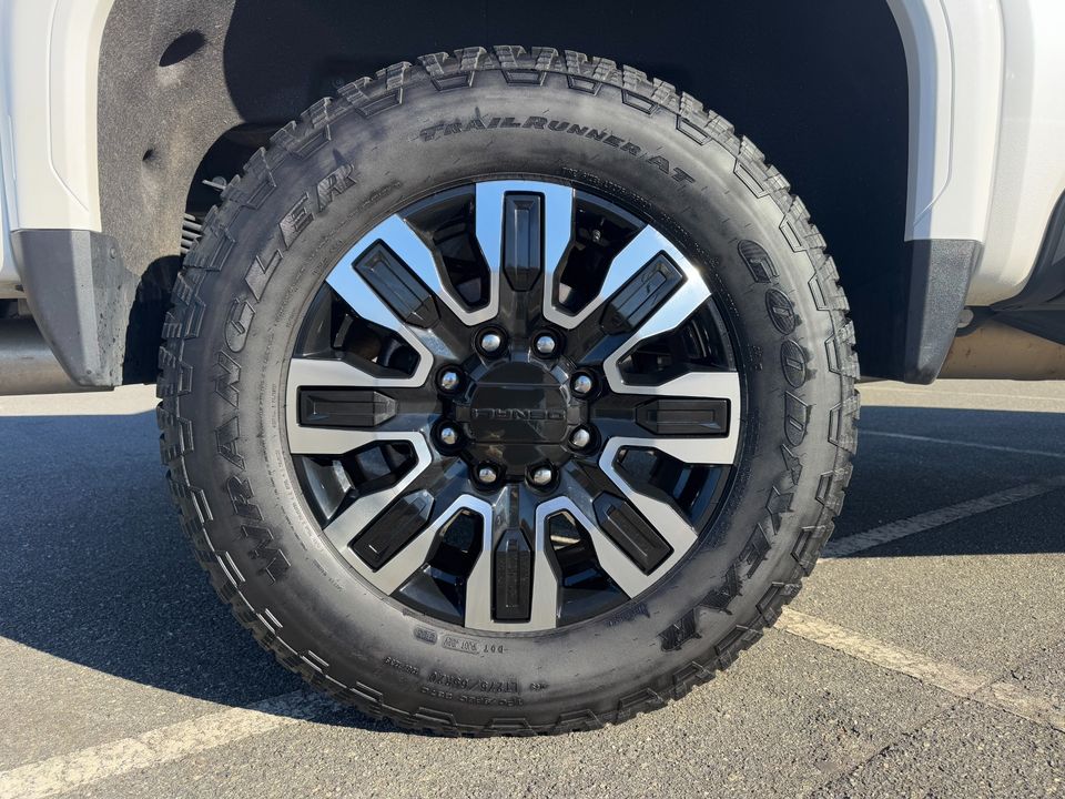 2024 GMC Sierra 3500HD Denali Ultimate