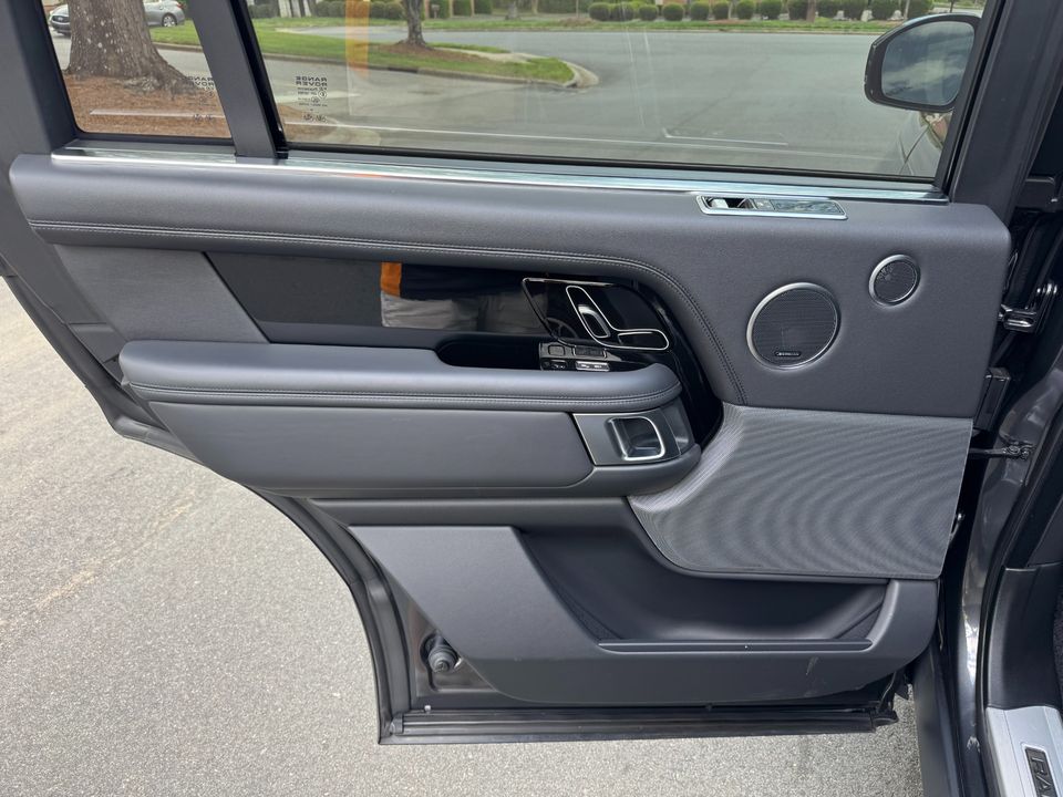 2020 Land Rover Range Rover P525 HSE LWB