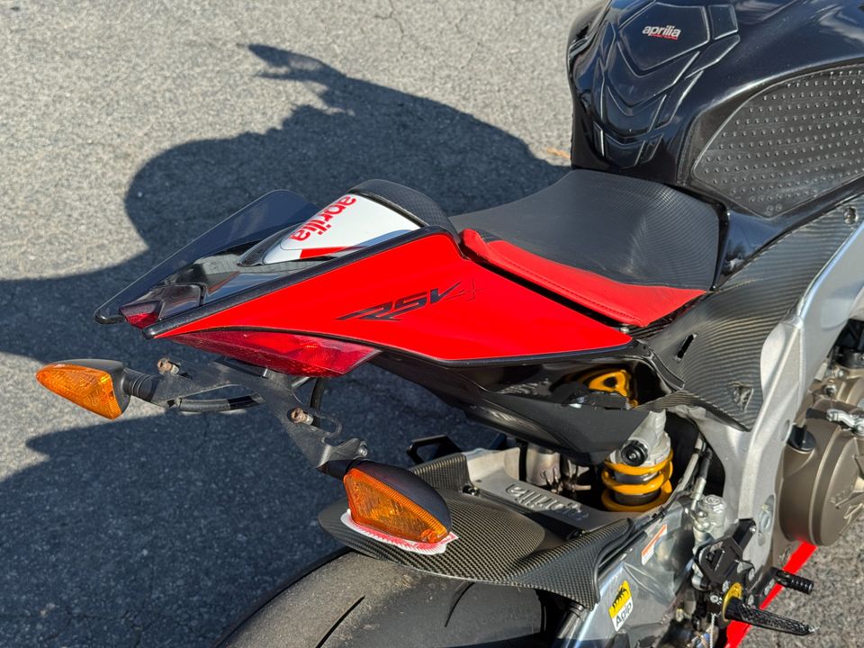 2013 Aprilia RSV4