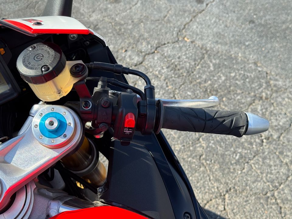 2013 Aprilia RSV4