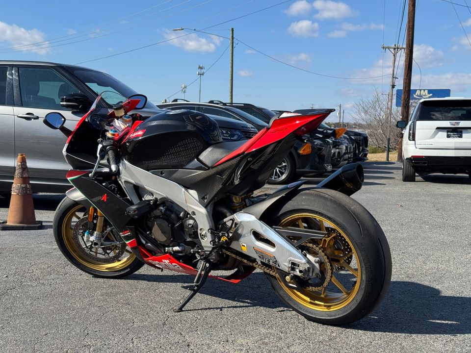 2013 Aprilia RSV4