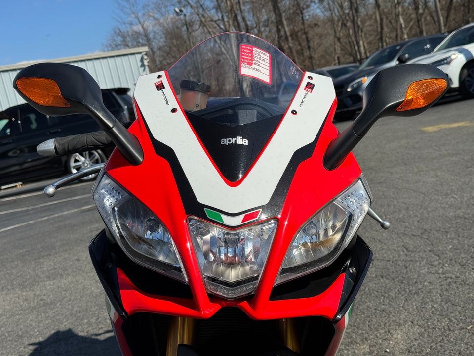 2013 Aprilia RSV4