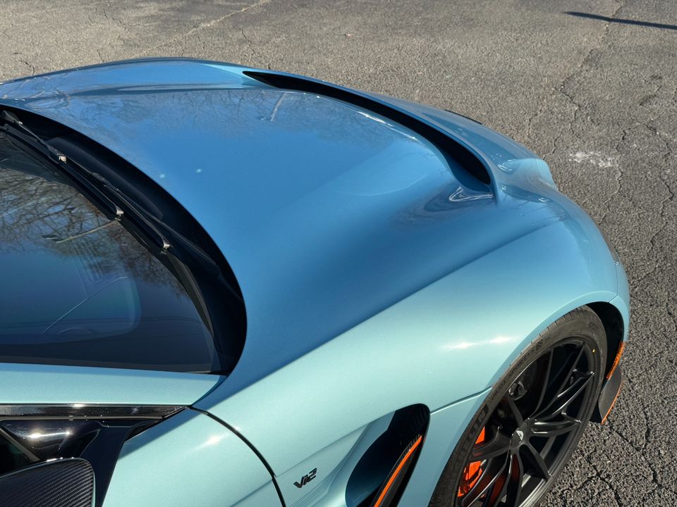 2023 Aston Martin Vantage V12