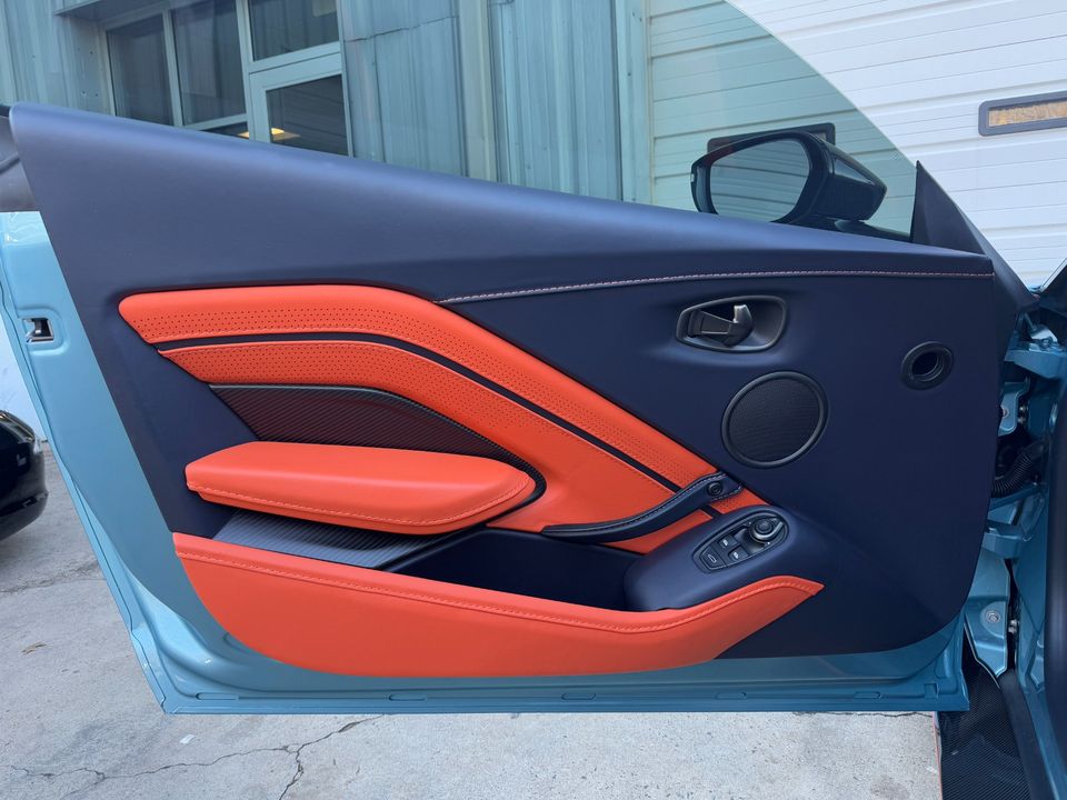 2023 Aston Martin Vantage V12