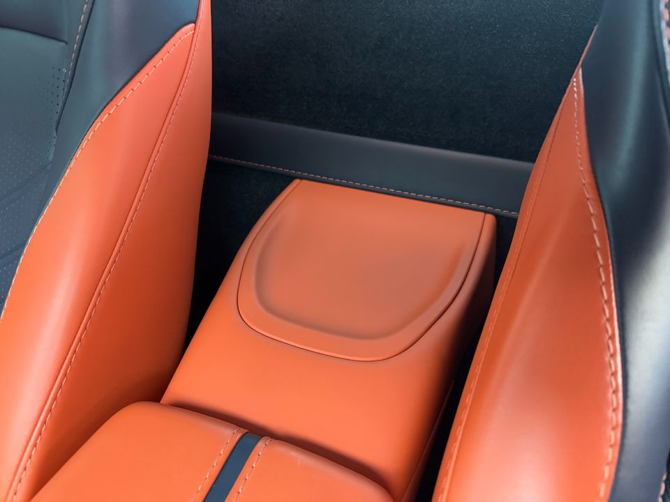 2023 Aston Martin Vantage V12