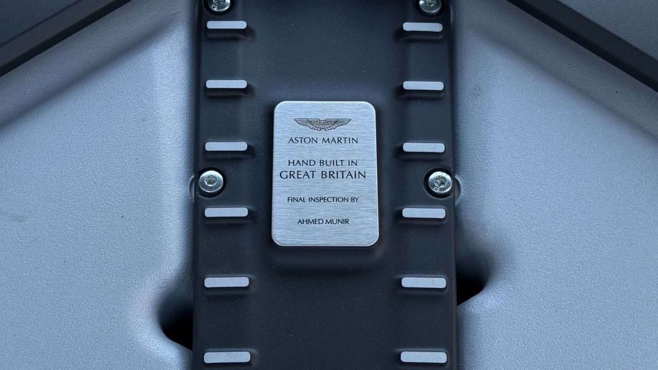 2023 Aston Martin Vantage V12