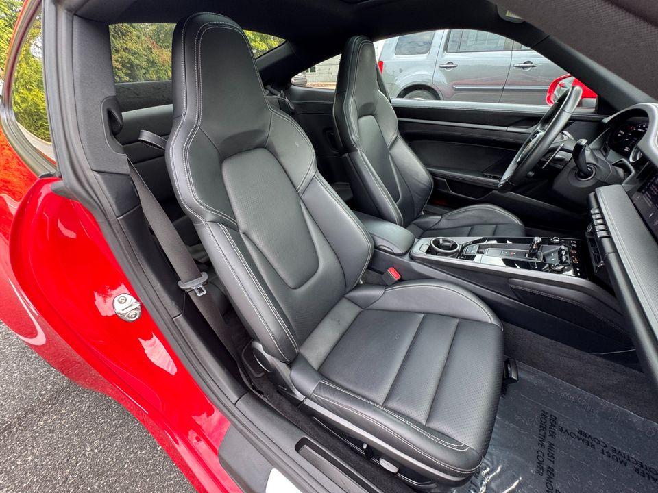 2020 Porsche 911 Carrera S