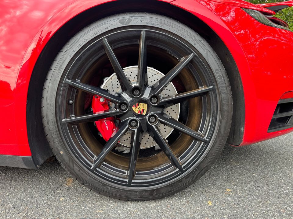 2020 Porsche 911 Carrera S