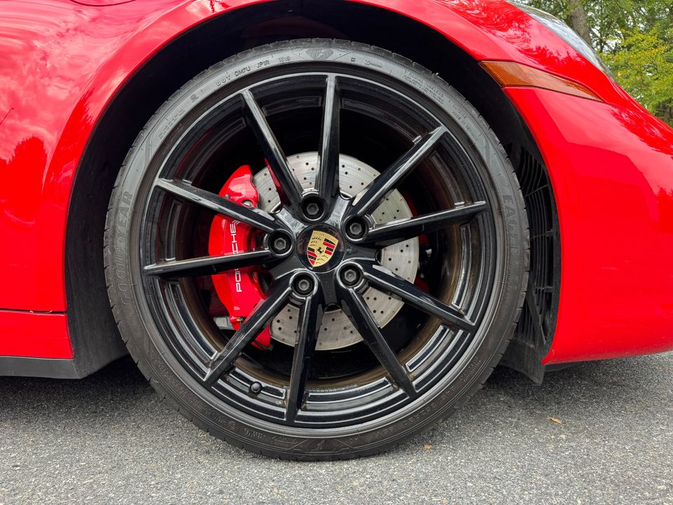 2020 Porsche 911 Carrera S
