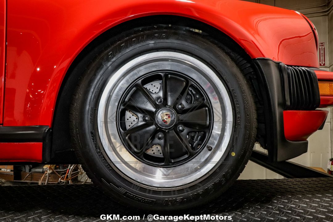 1989 Porsche 911 Carrera Speedster