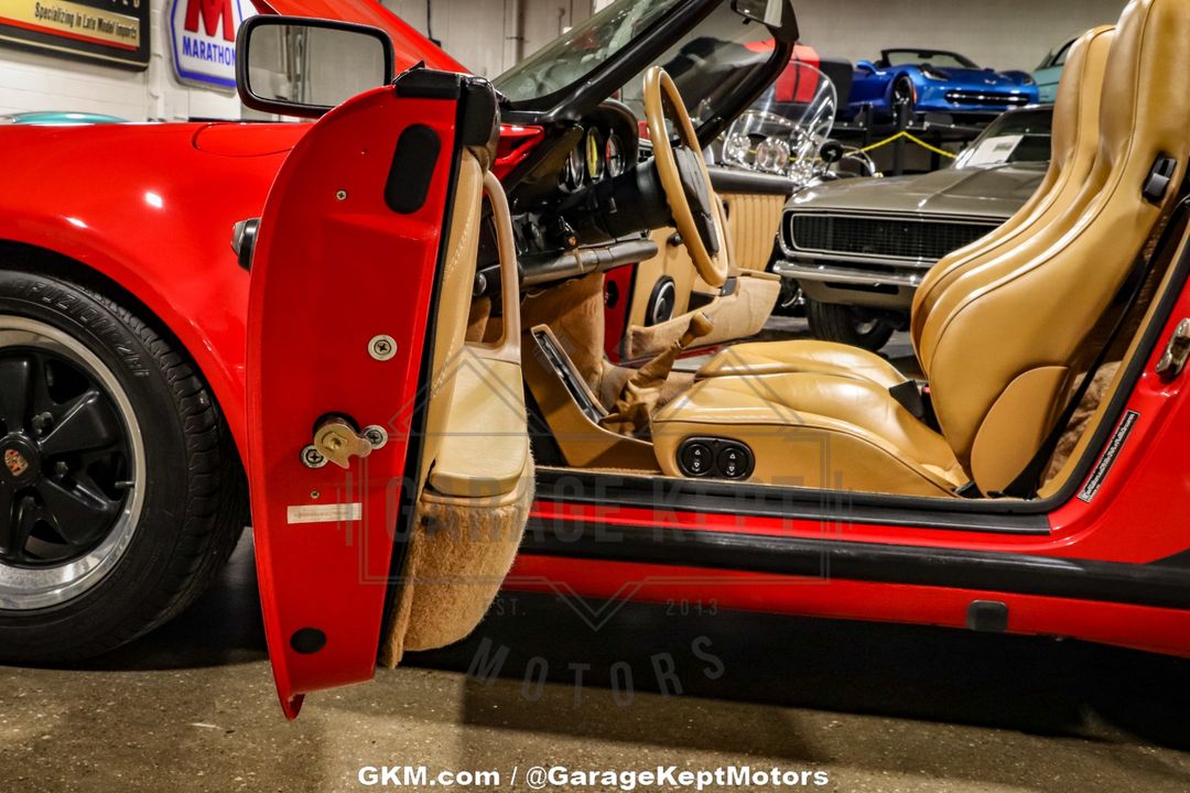 1989 Porsche 911 Carrera Speedster