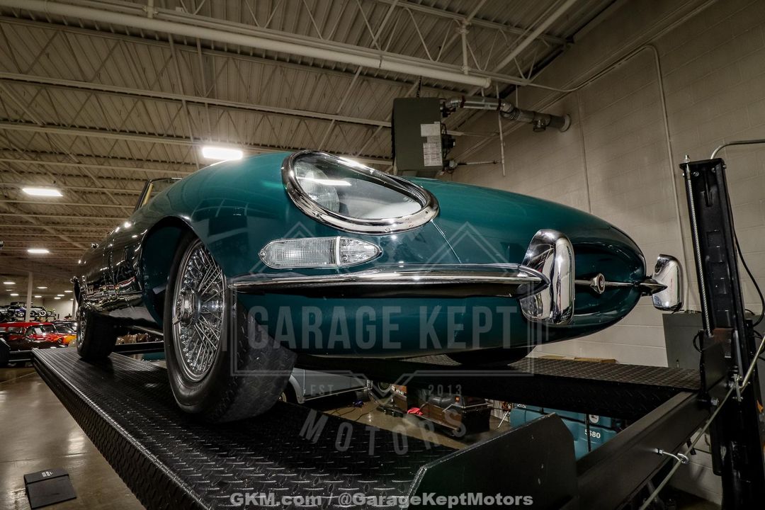 1964 Jaguar E-Type Roadster