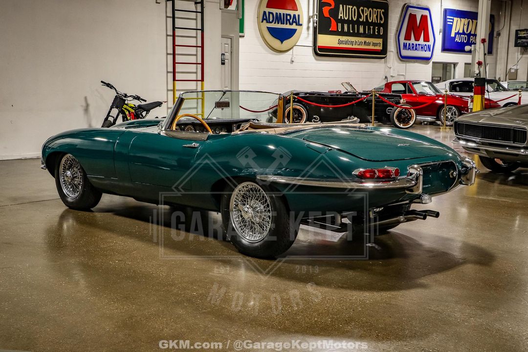 1964 Jaguar E-Type Roadster