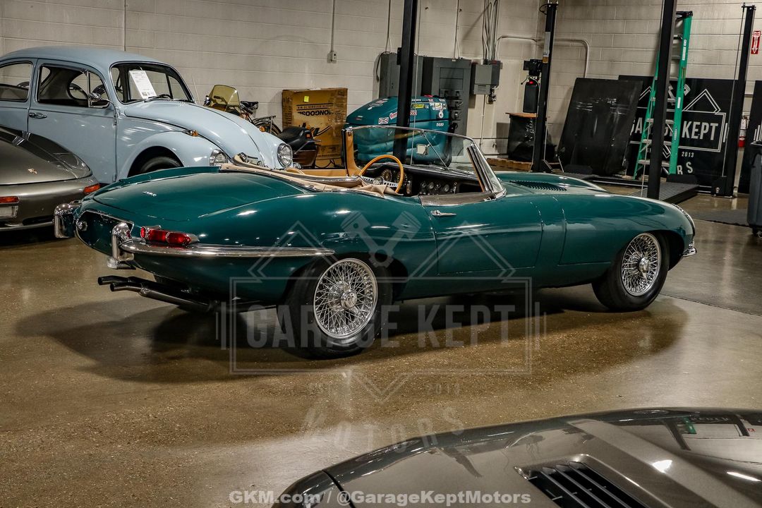 1964 Jaguar E-Type Roadster