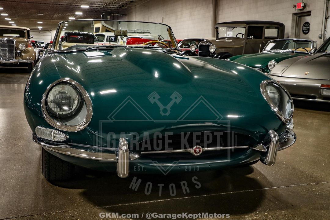 1964 Jaguar E-Type Roadster