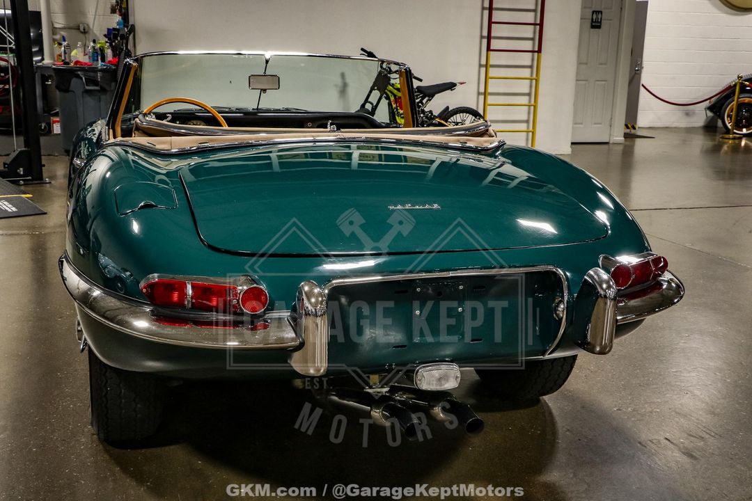 1964 Jaguar E-Type Roadster