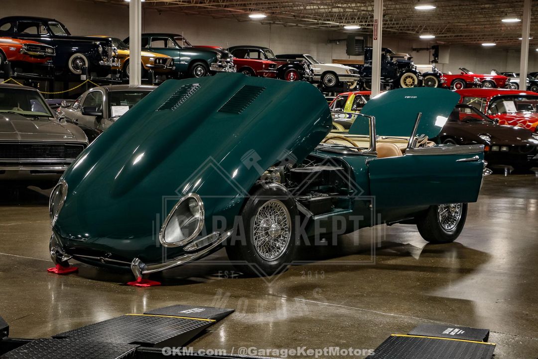 1964 Jaguar E-Type Roadster