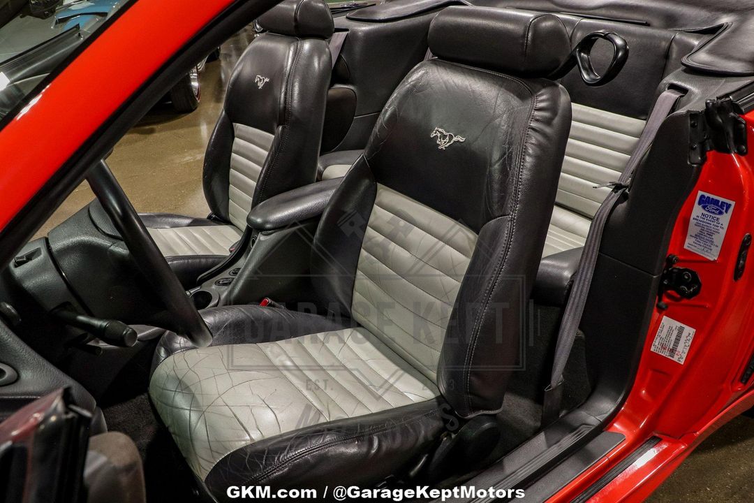 1999 Ford Mustang
