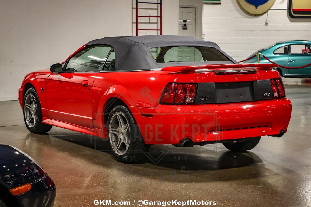 1999 Ford Mustang