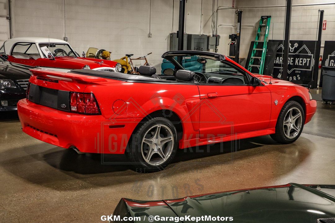 1999 Ford Mustang