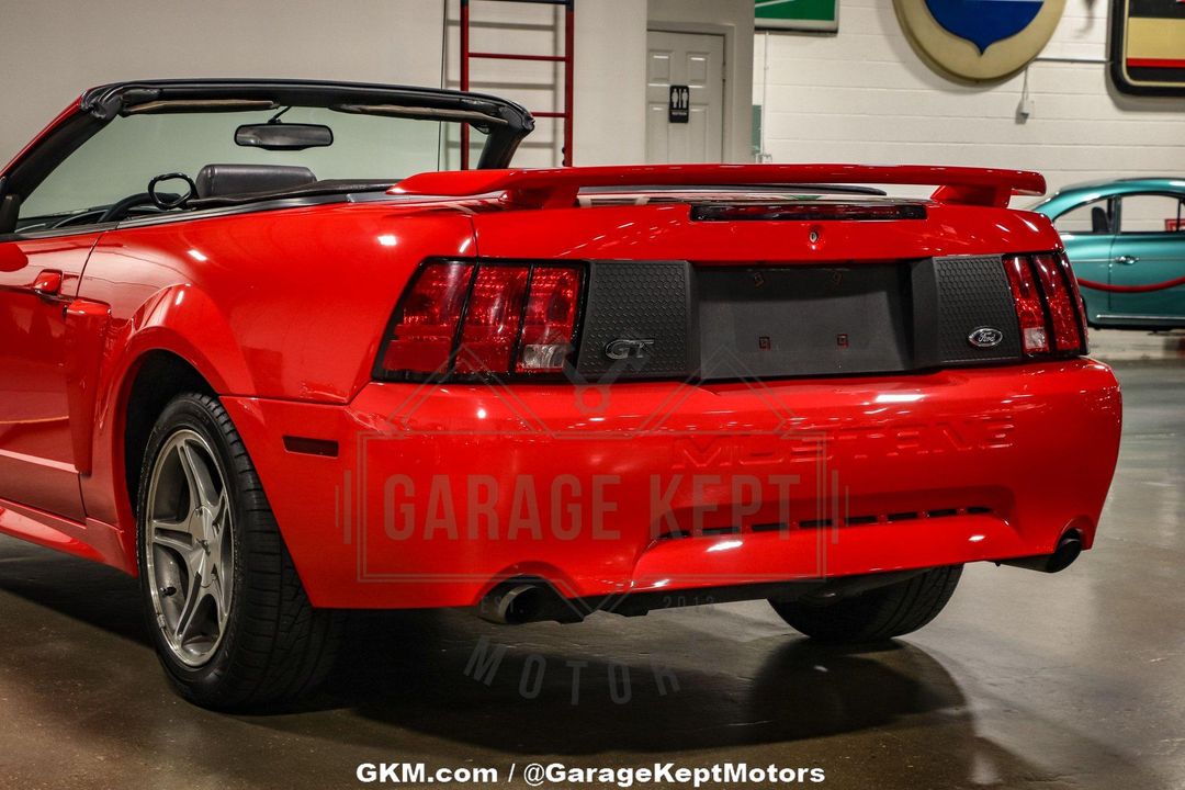 1999 Ford Mustang