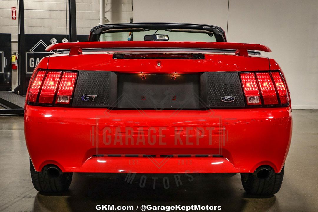 1999 Ford Mustang
