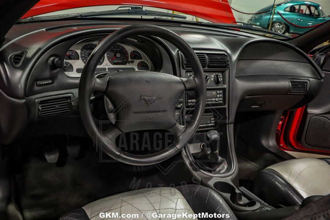 1999 Ford Mustang