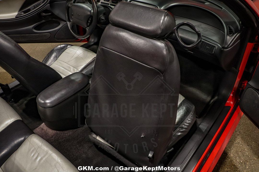 1999 Ford Mustang