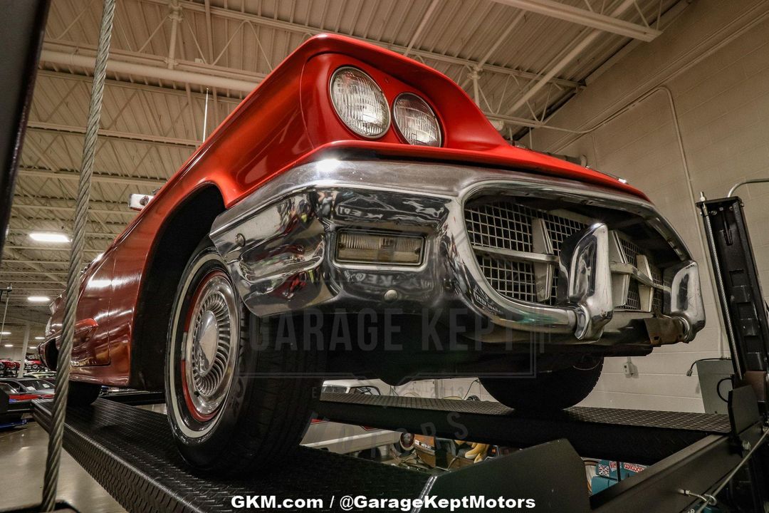 1960 Ford Thunderbird