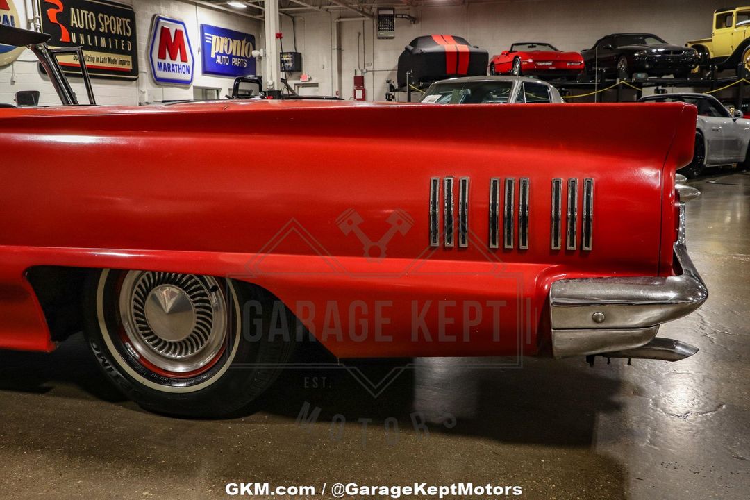 1960 Ford Thunderbird