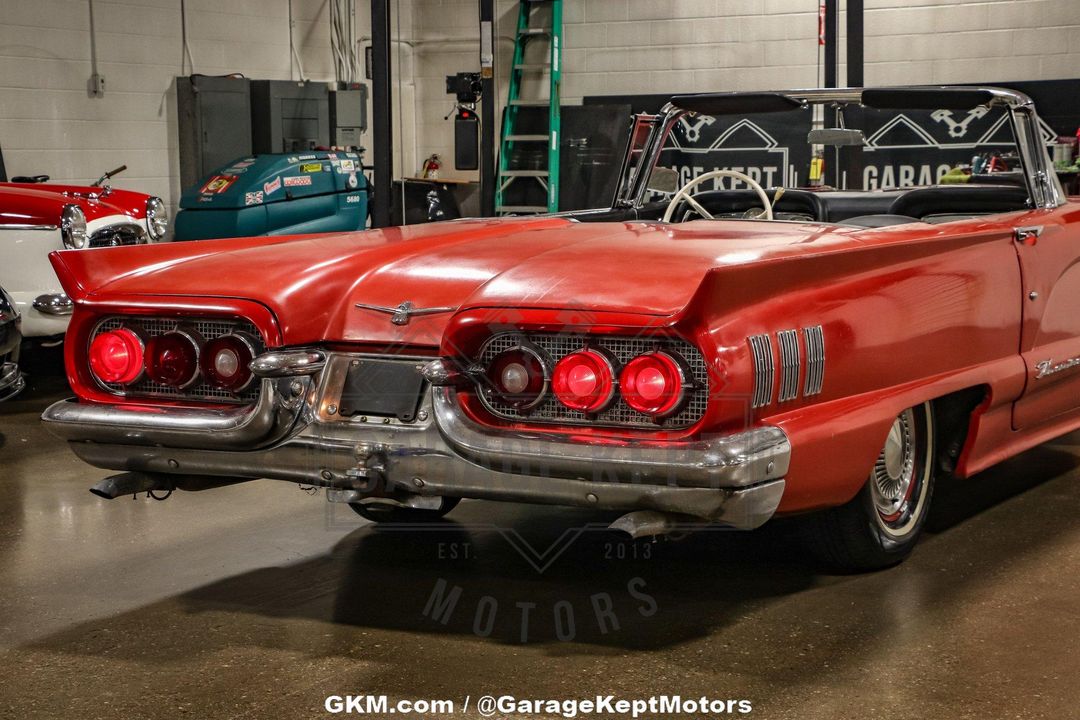 1960 Ford Thunderbird