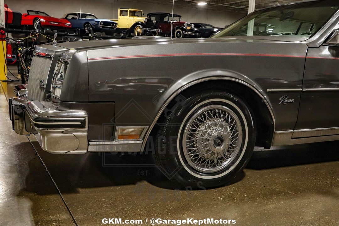 1980 Buick Riviera
