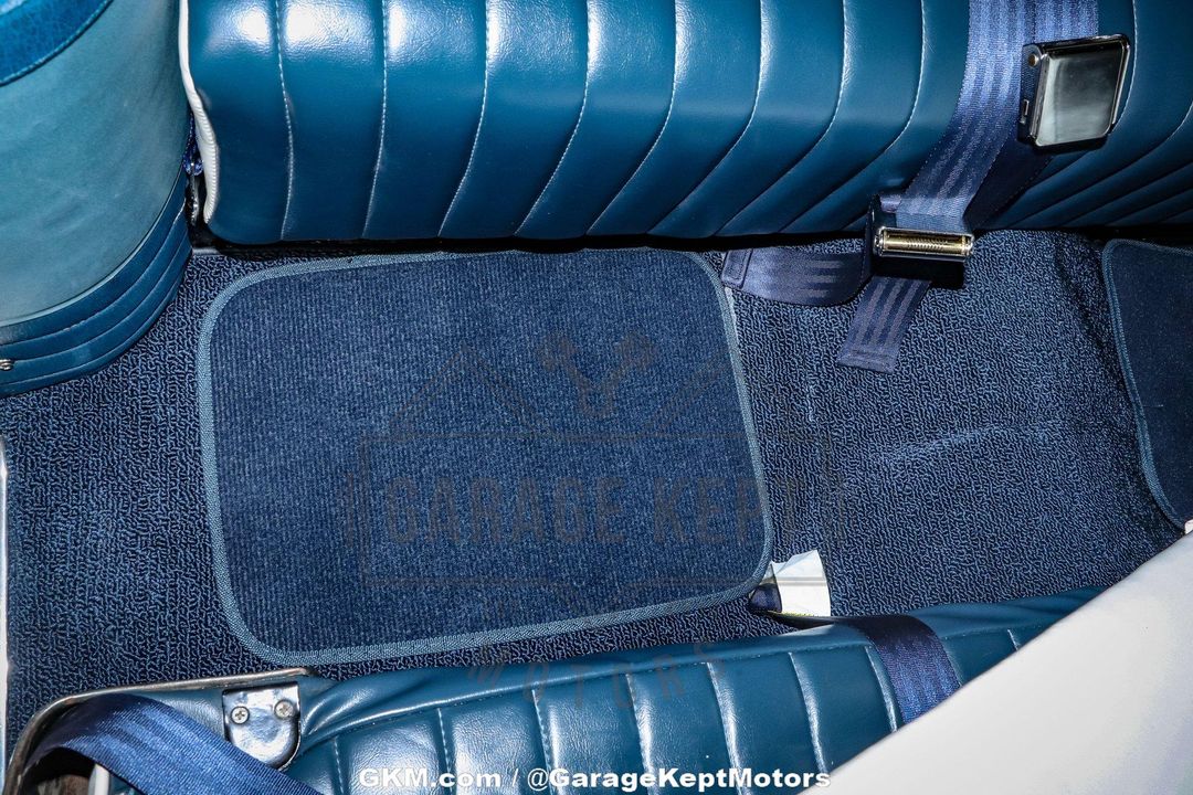 1953 Ford Crestline Victoria