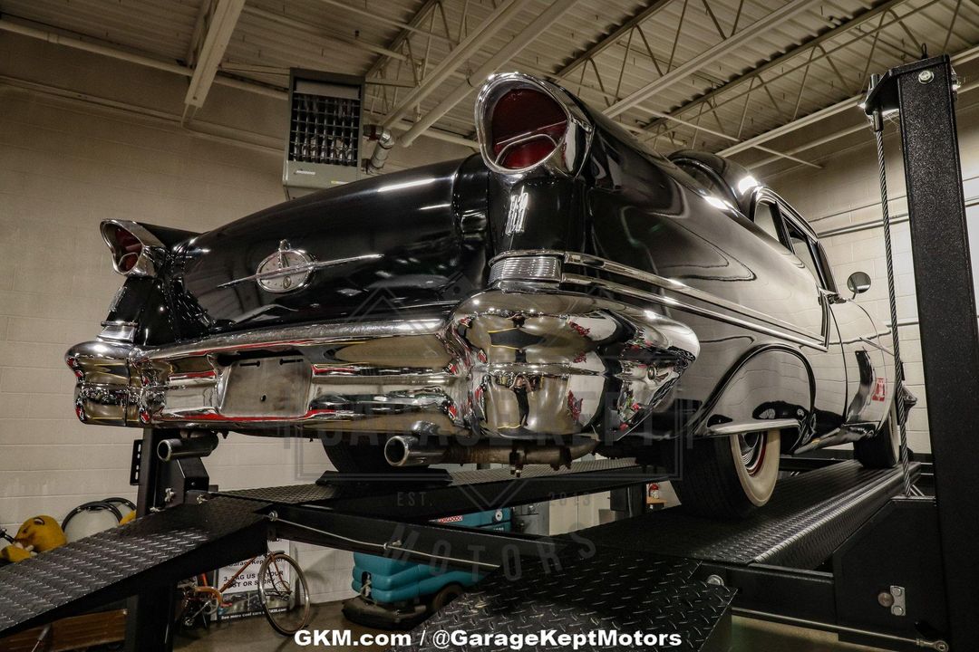 1957 Oldsmobile Golden Rocket 88