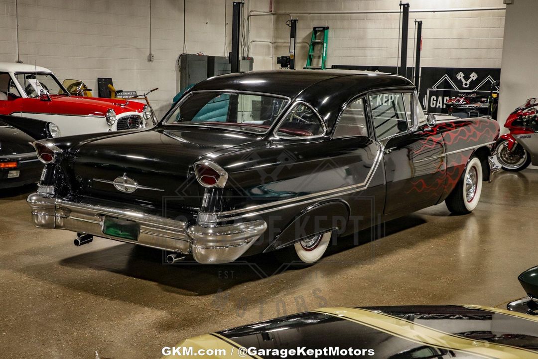 1957 Oldsmobile Golden Rocket 88