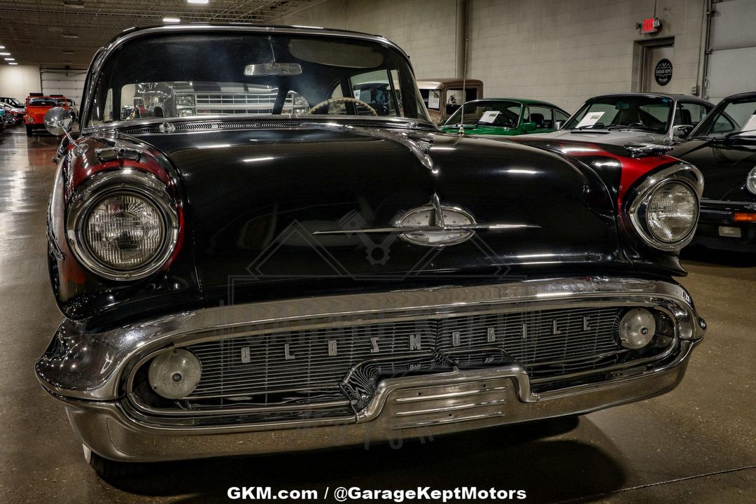 1957 Oldsmobile Golden Rocket 88