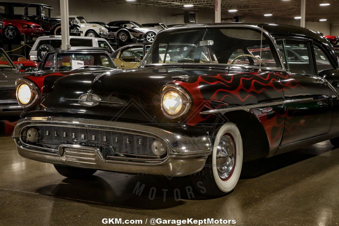 1957 Oldsmobile Golden Rocket 88