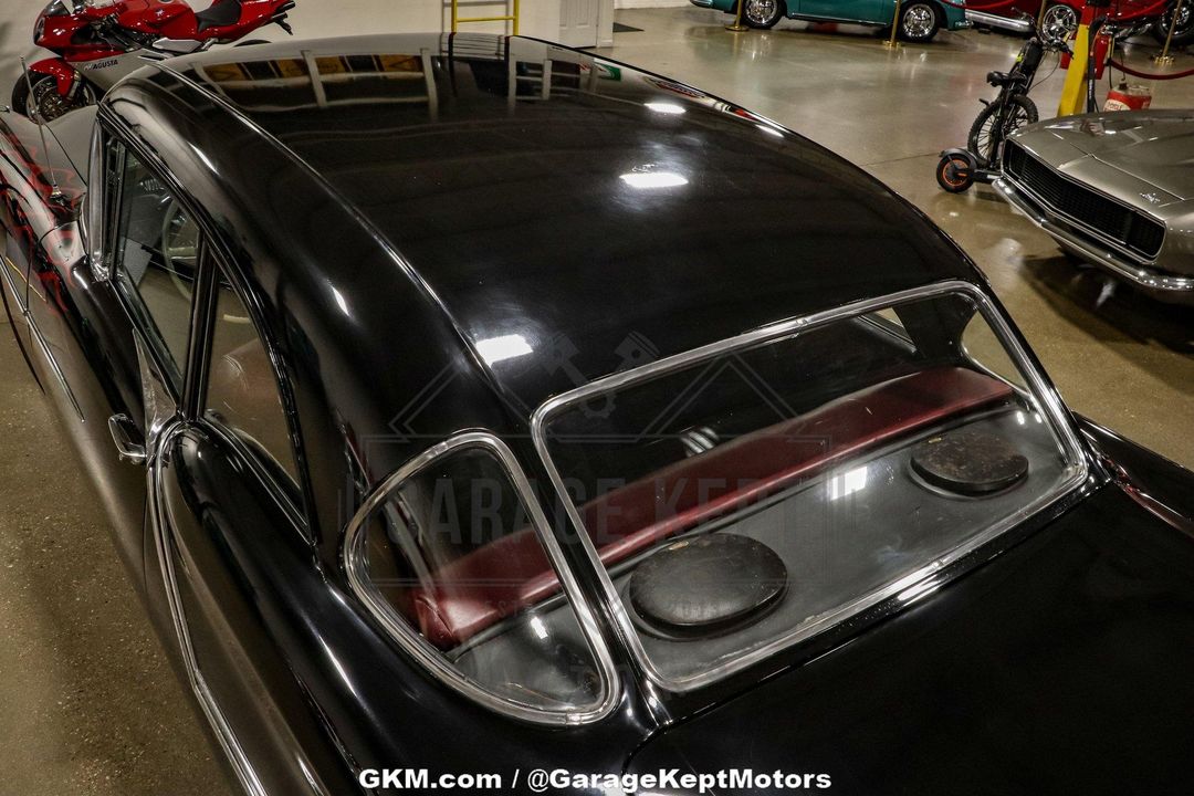 1957 Oldsmobile Golden Rocket 88