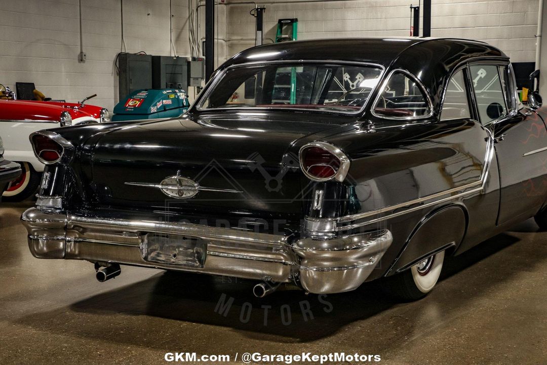 1957 Oldsmobile Golden Rocket 88