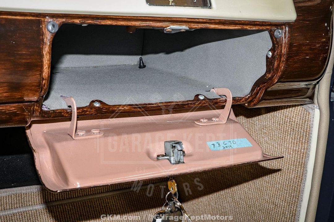1941 Ford Super Deluxe