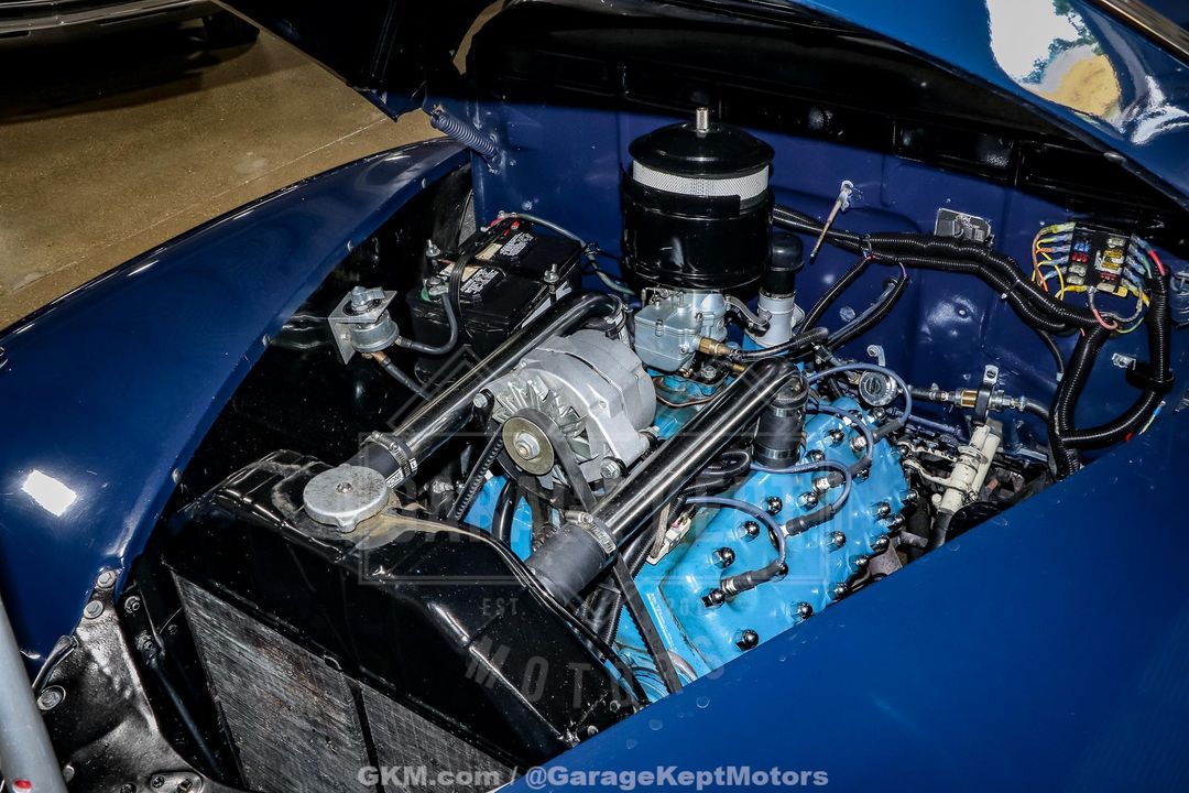 1941 Ford Super Deluxe