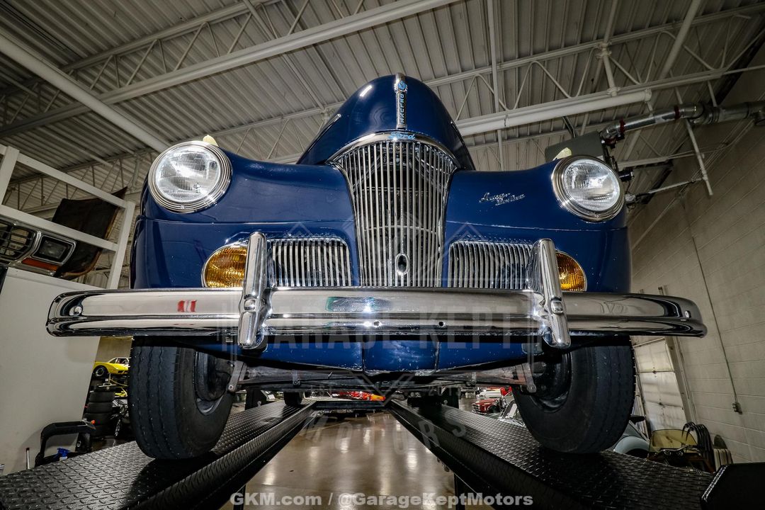 1941 Ford Super Deluxe