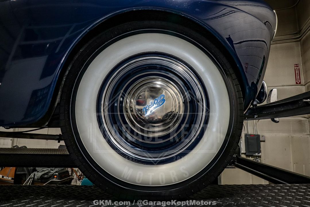 1941 Ford Super Deluxe