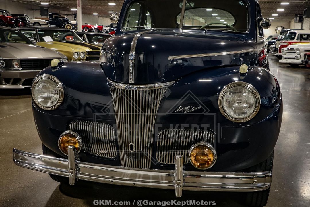 1941 Ford Super Deluxe