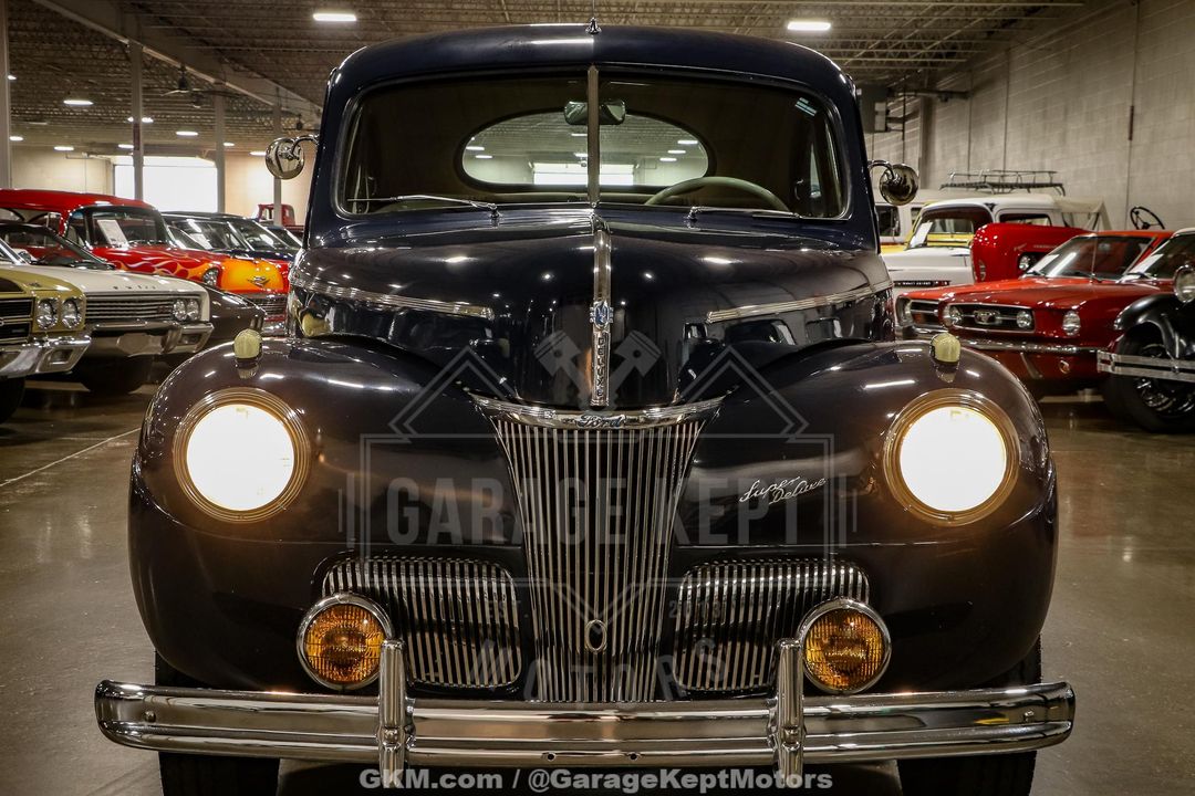 1941 Ford Super Deluxe