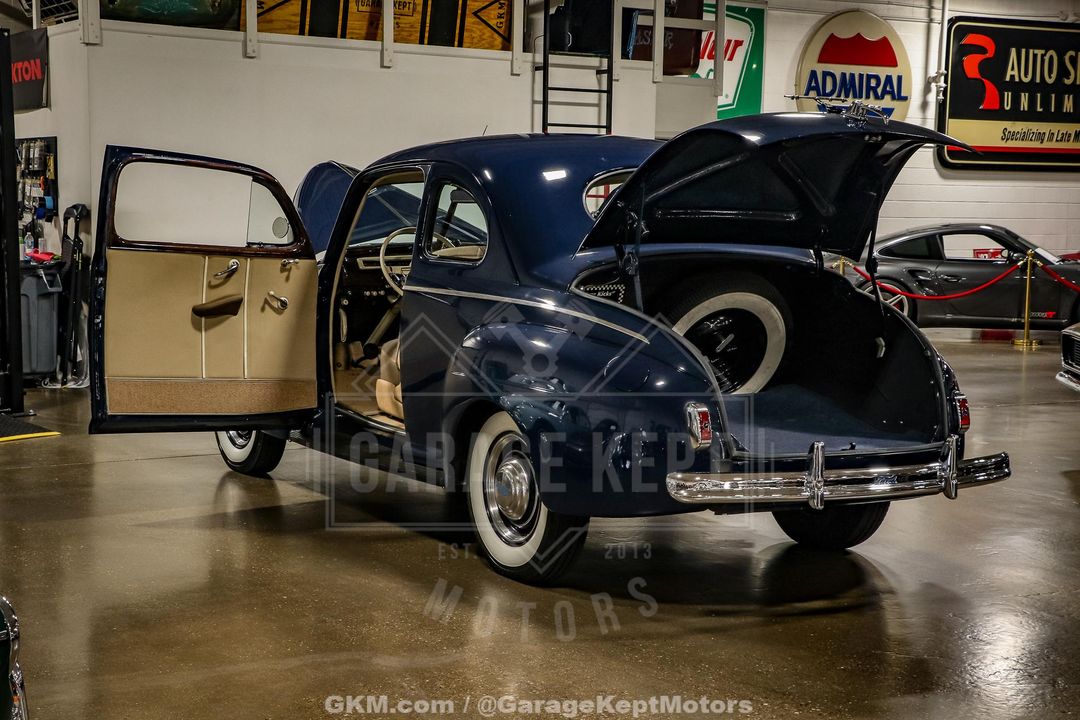 1941 Ford Super Deluxe
