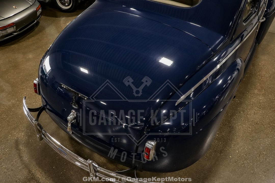 1941 Ford Super Deluxe