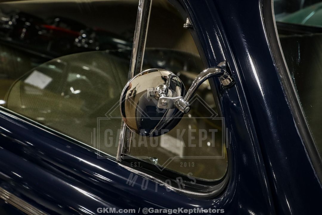 1941 Ford Super Deluxe